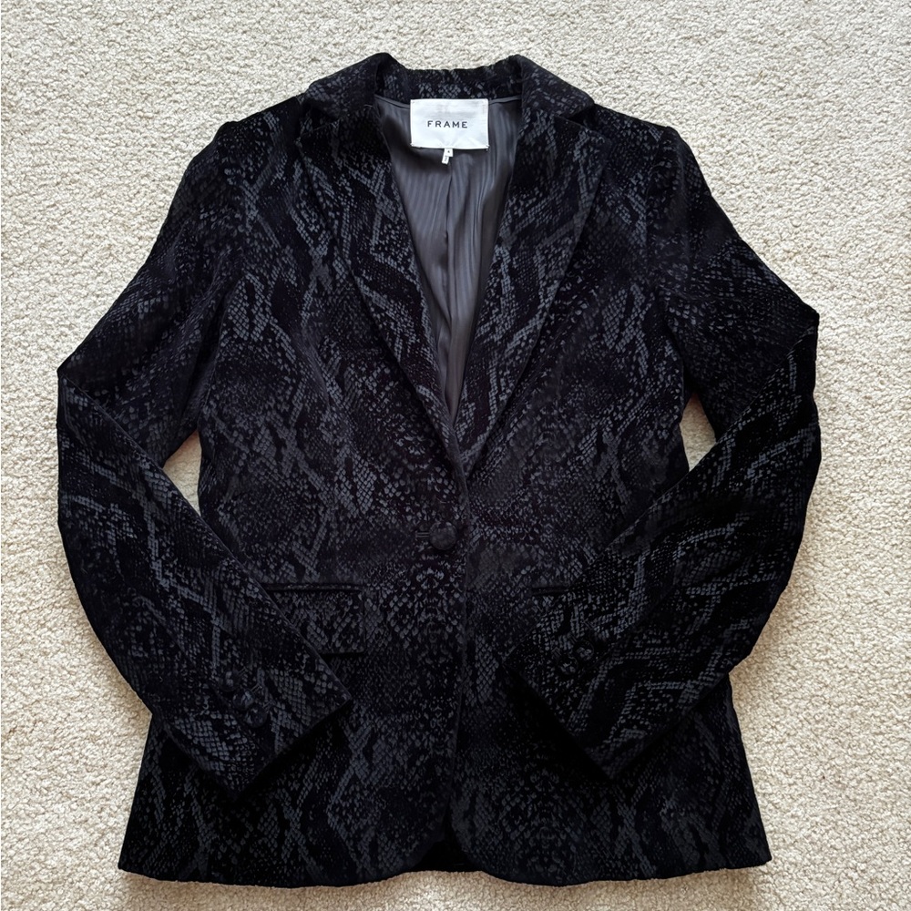 Frame Velvet Python Blazer Size 4 - Picture 2 of 16